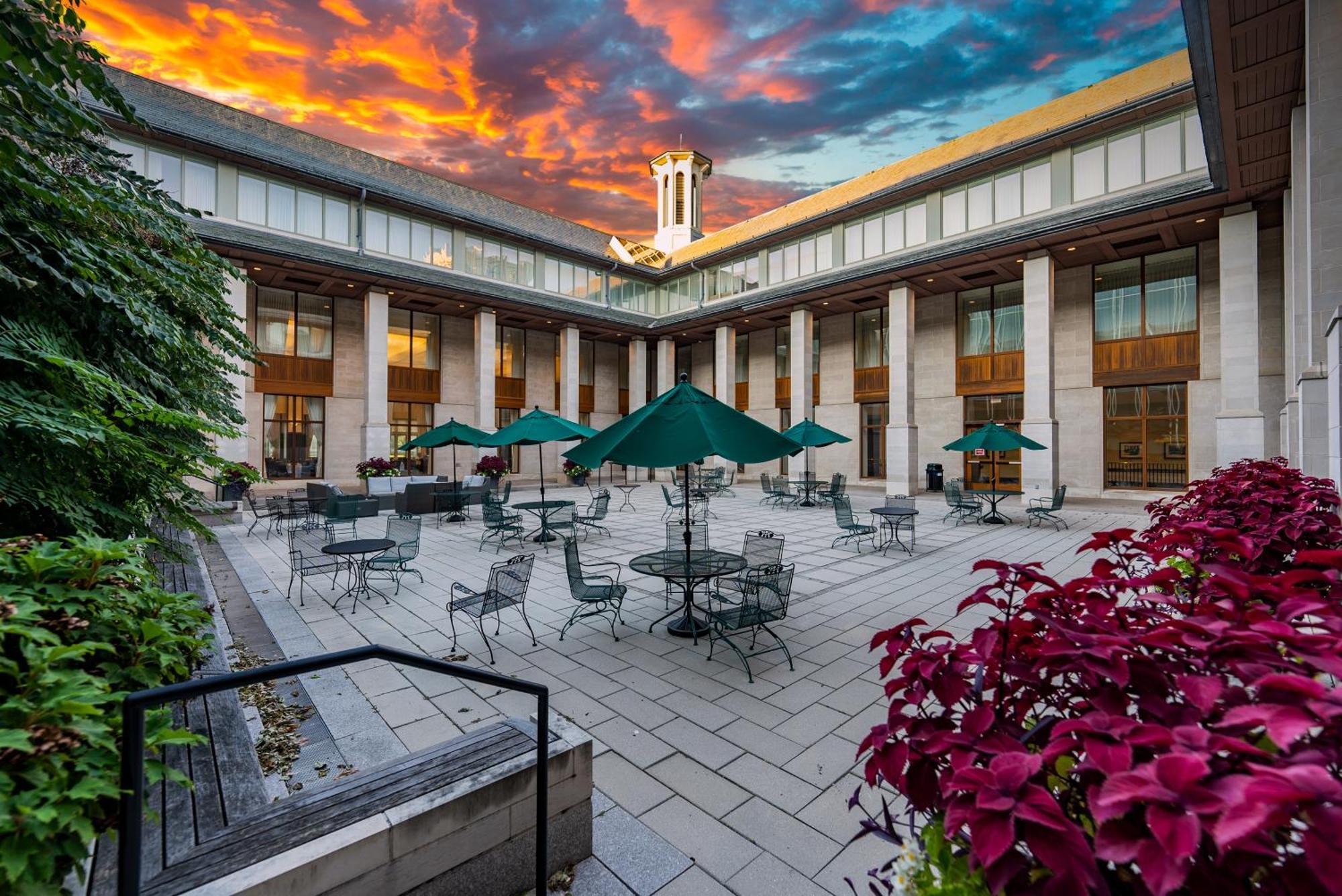 The Knight Center At Washington University University City Esterno foto